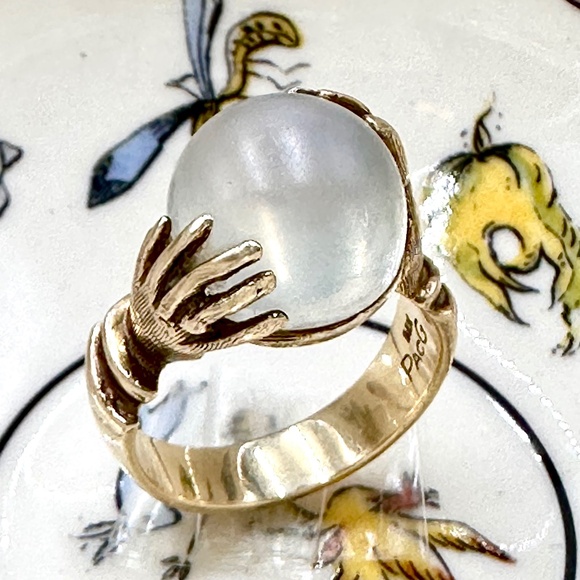 Moonstone Scryers Ring - Picture 2 of 15